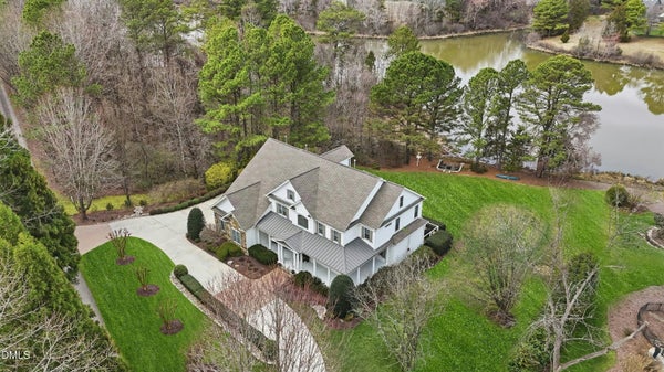 300 LAKE MANOR RD, CHAPEL HILL, NC 27516 - Image a3d9a6cdc583d6edbba1531e3c133645/2596111840