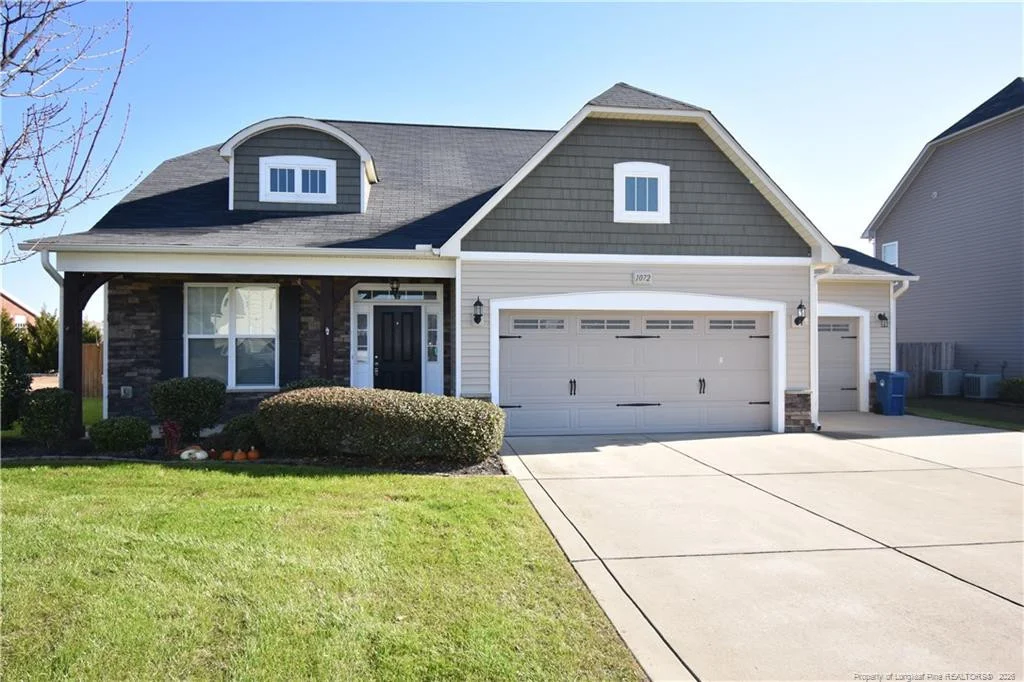 1072 Ronald Reagan Drive