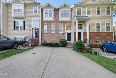 6829 Middleboro Drive Raleigh NC 27612