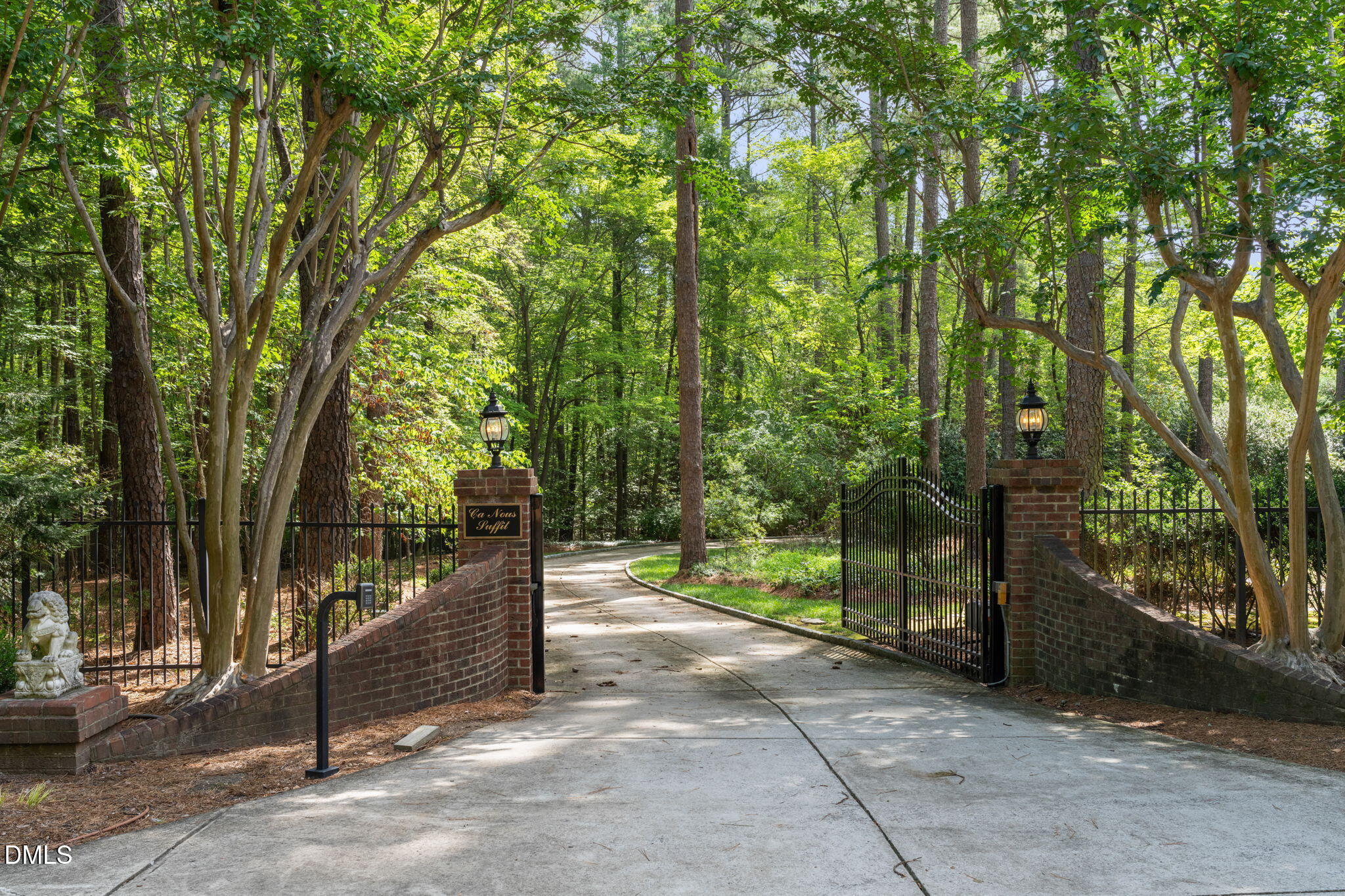 5420 Deer Forest Trail