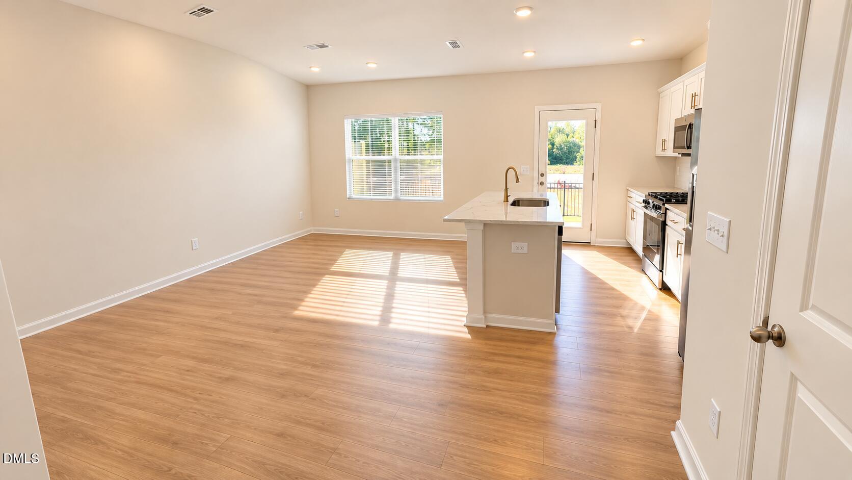1616 Mirth Court