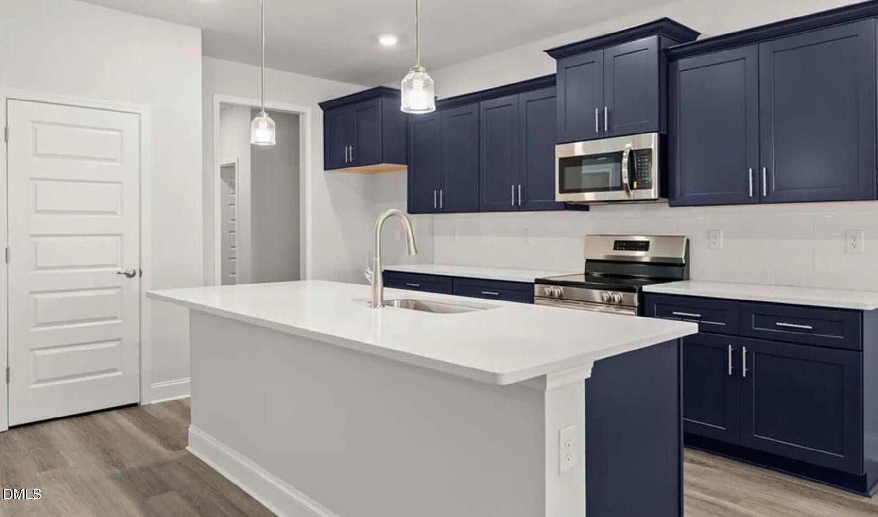 3518 Buster Court 25