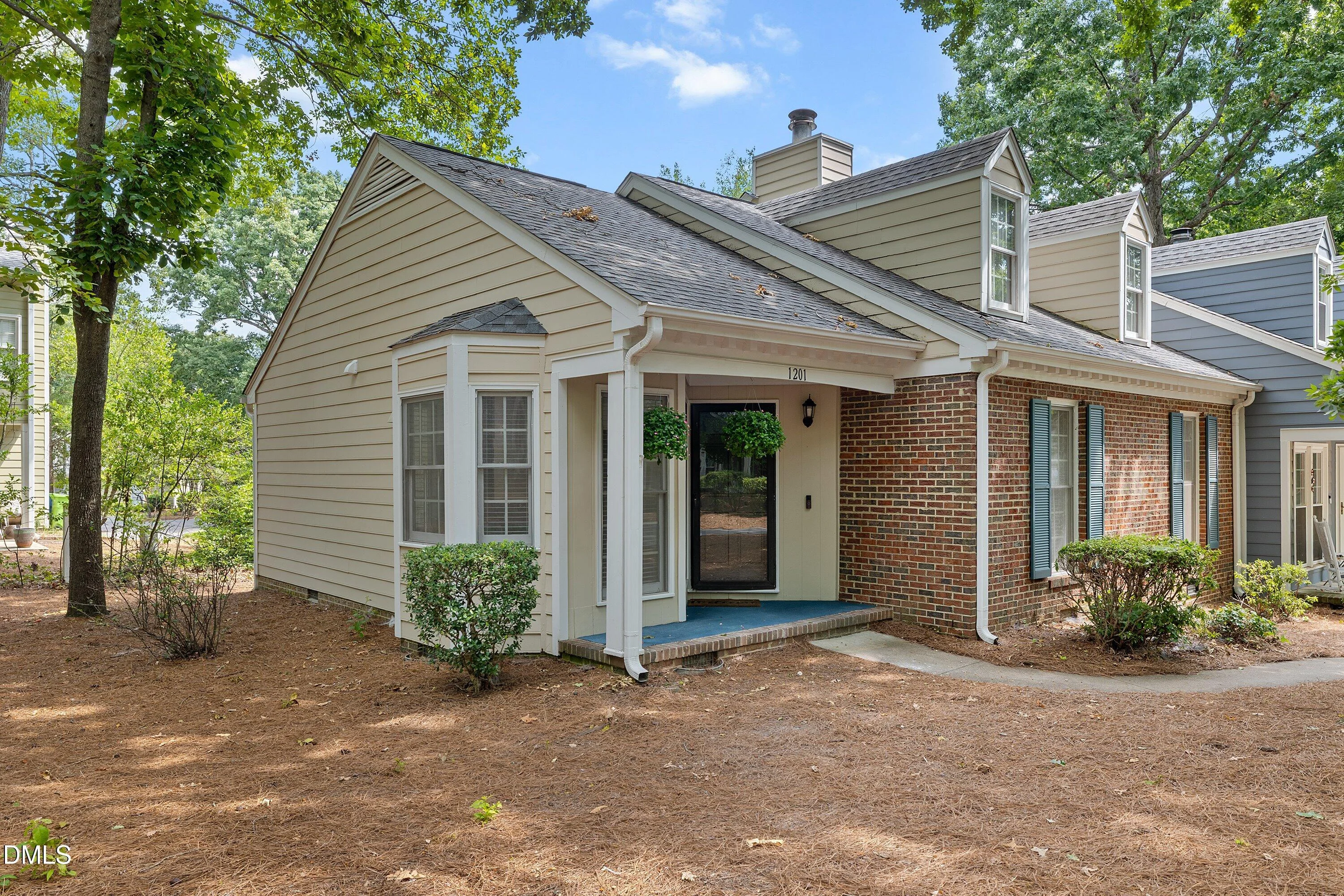 1201 Deptford Court