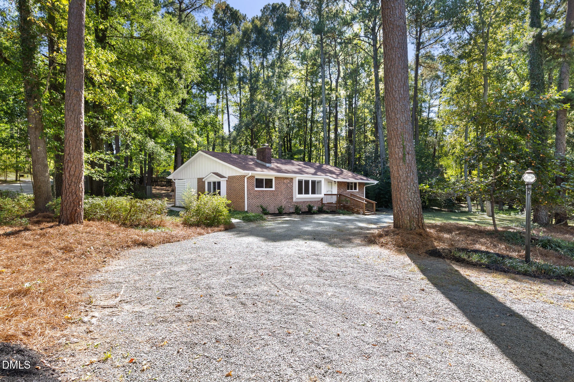 101 Oleander Road