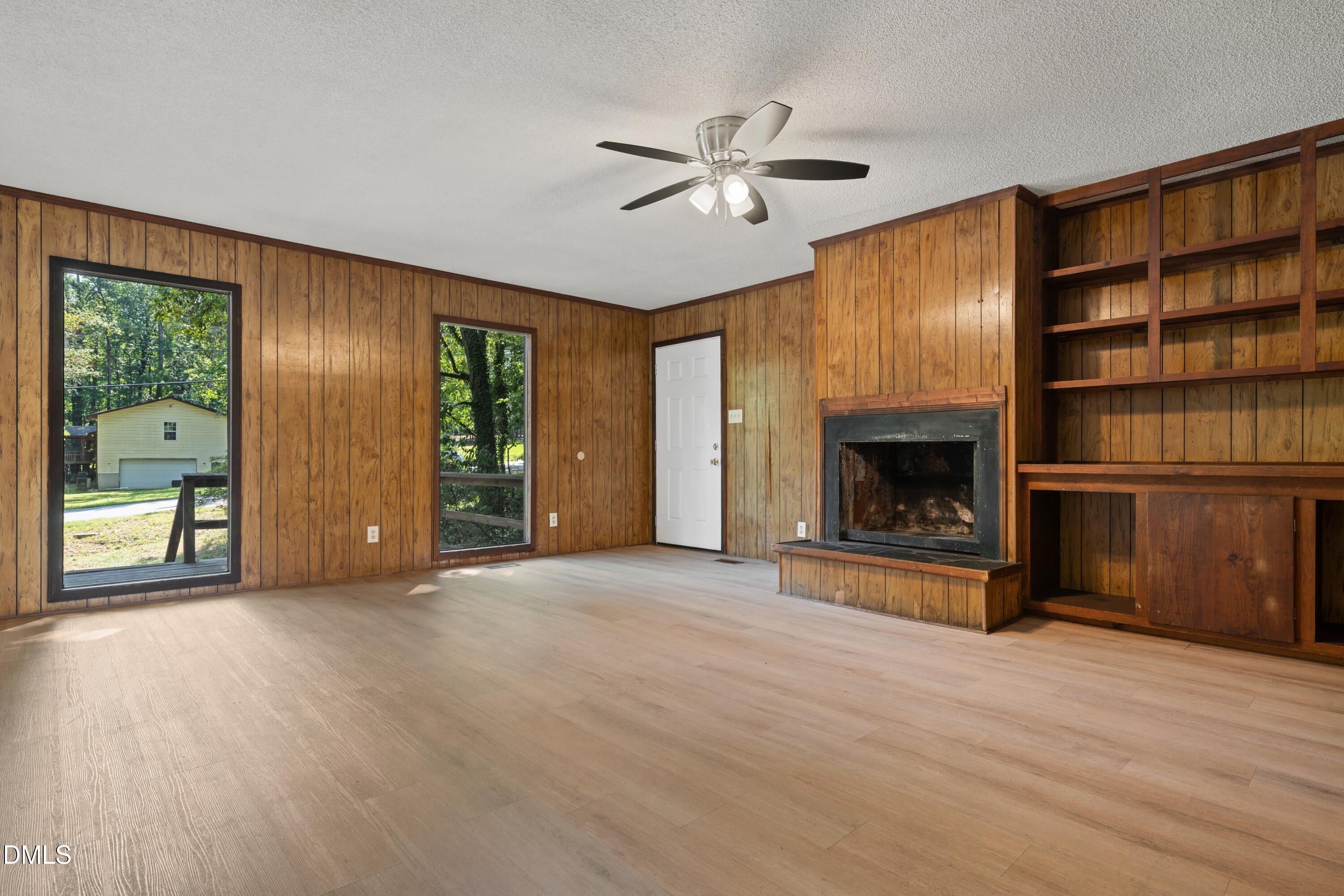 925 Fleming Drive