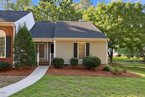 105 RENWICK CT, RALEIGH, NC 27615 - Image a72f3dd49ab6d7a167dc43a4dfa6e903/1422207126