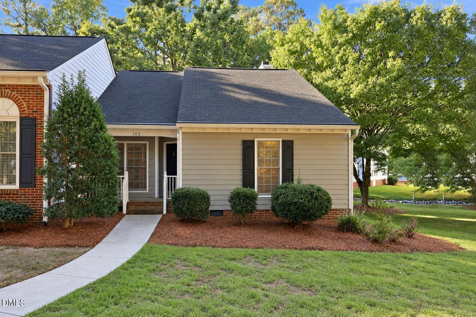 105 Renwick Court