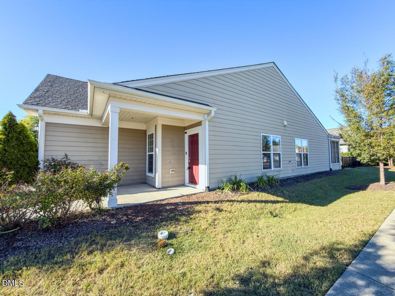102 Chambers Field Court