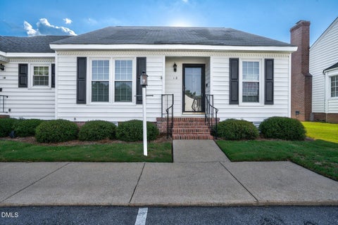 Photo of 2400 N Bradford Drive N #1b, Wilson, NC 27896 (MLS # 10190051)