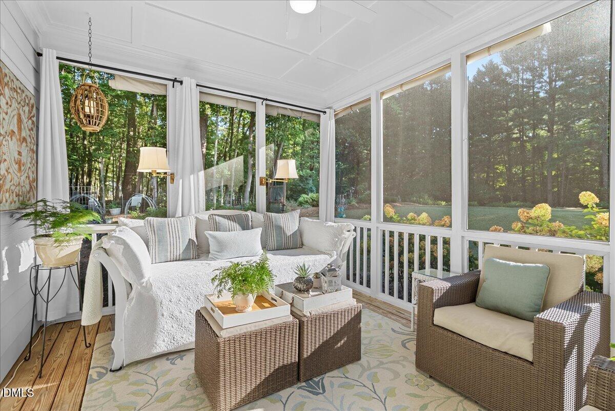 2620 Forest Lake Court