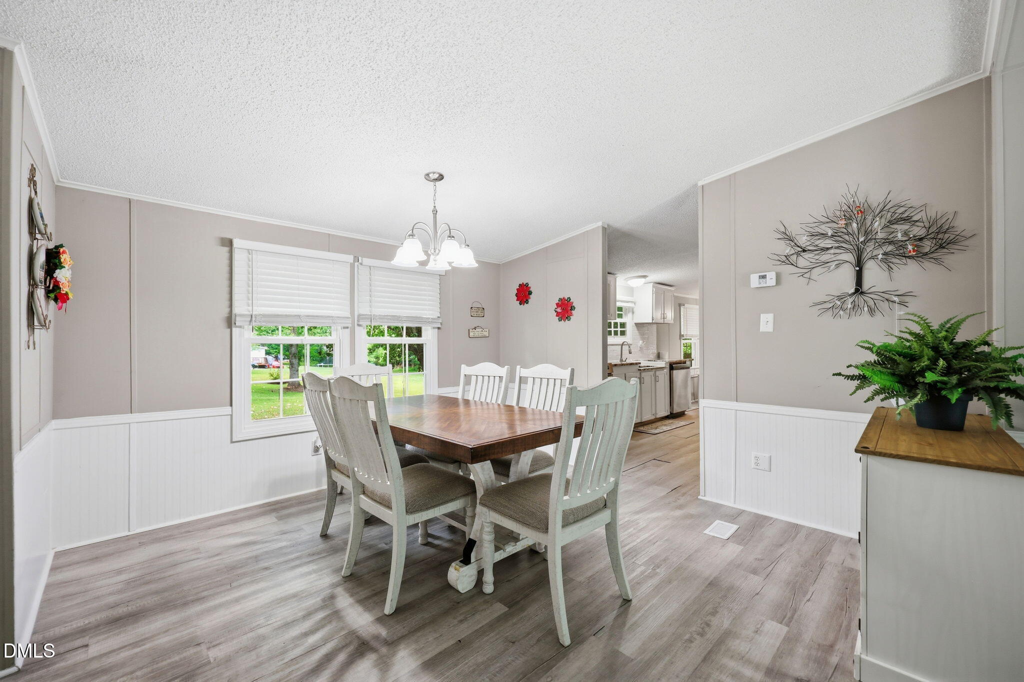 4148 Forest Court