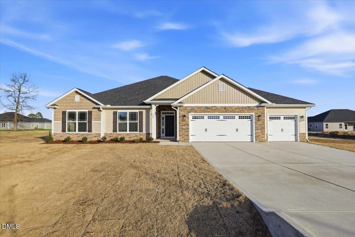 323 Galway Road