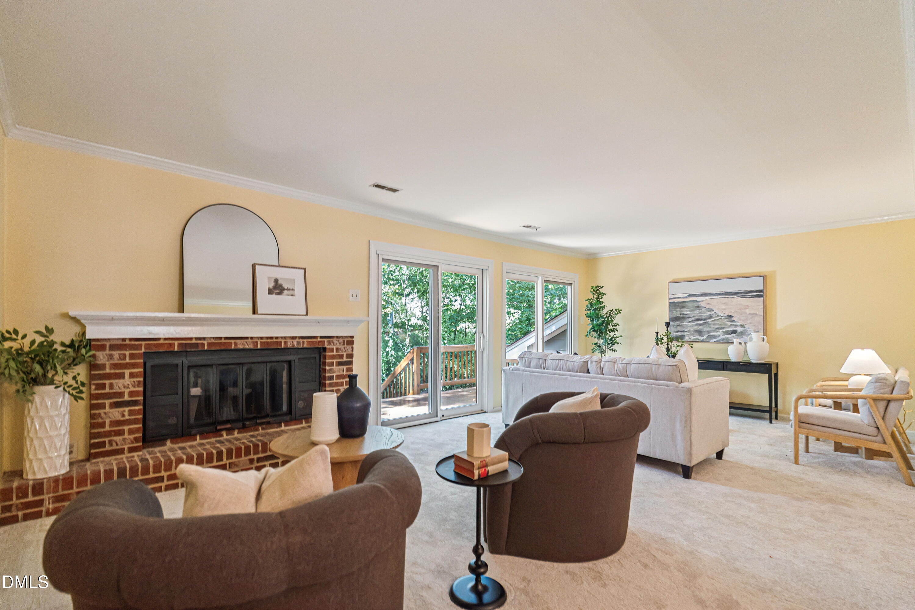 1523 Woodcroft Drive