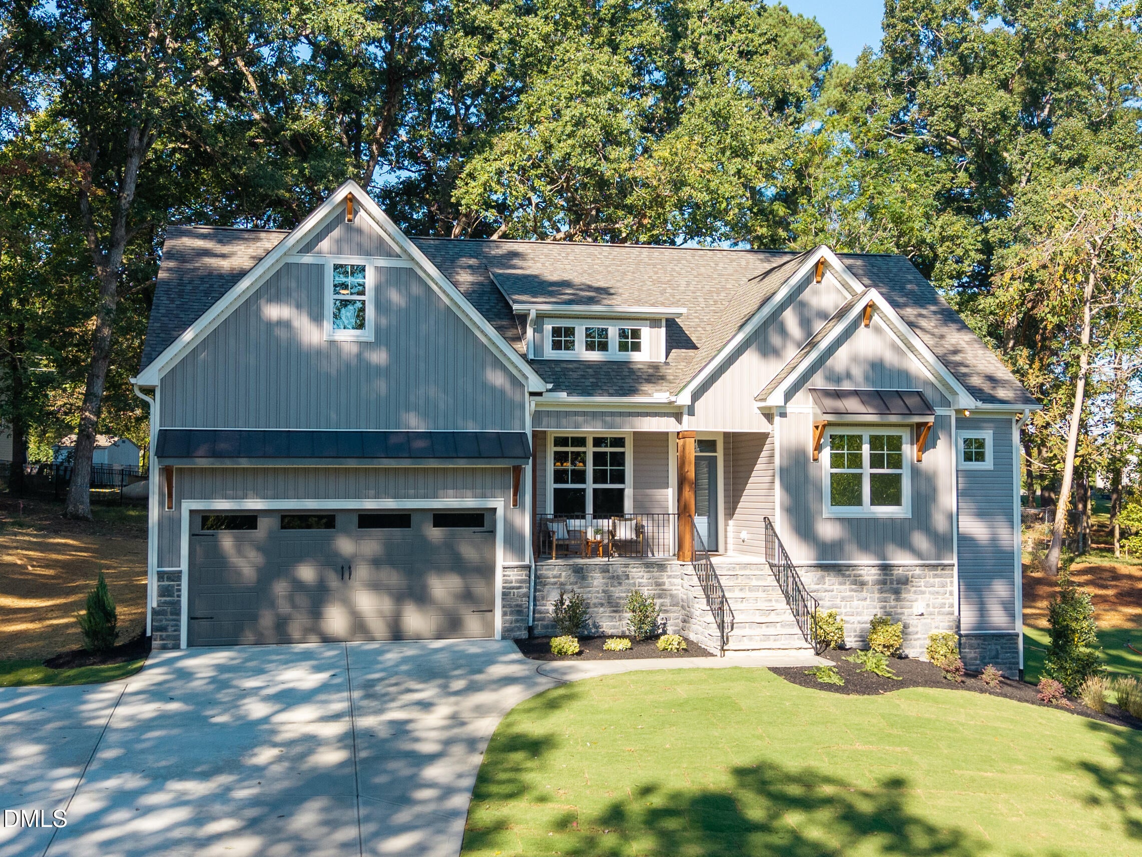 1039 Heather Lane