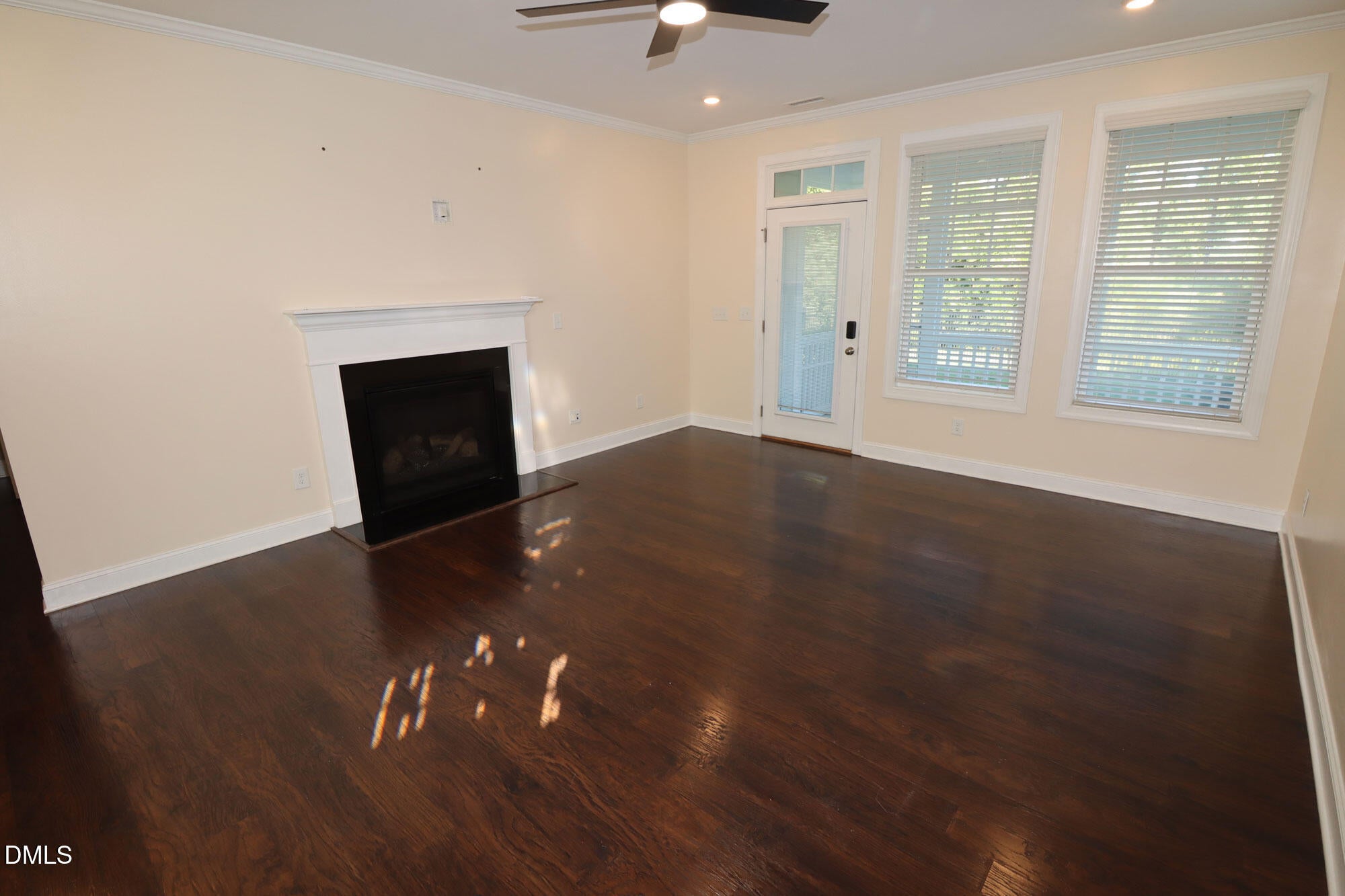 419 Hopwood Way