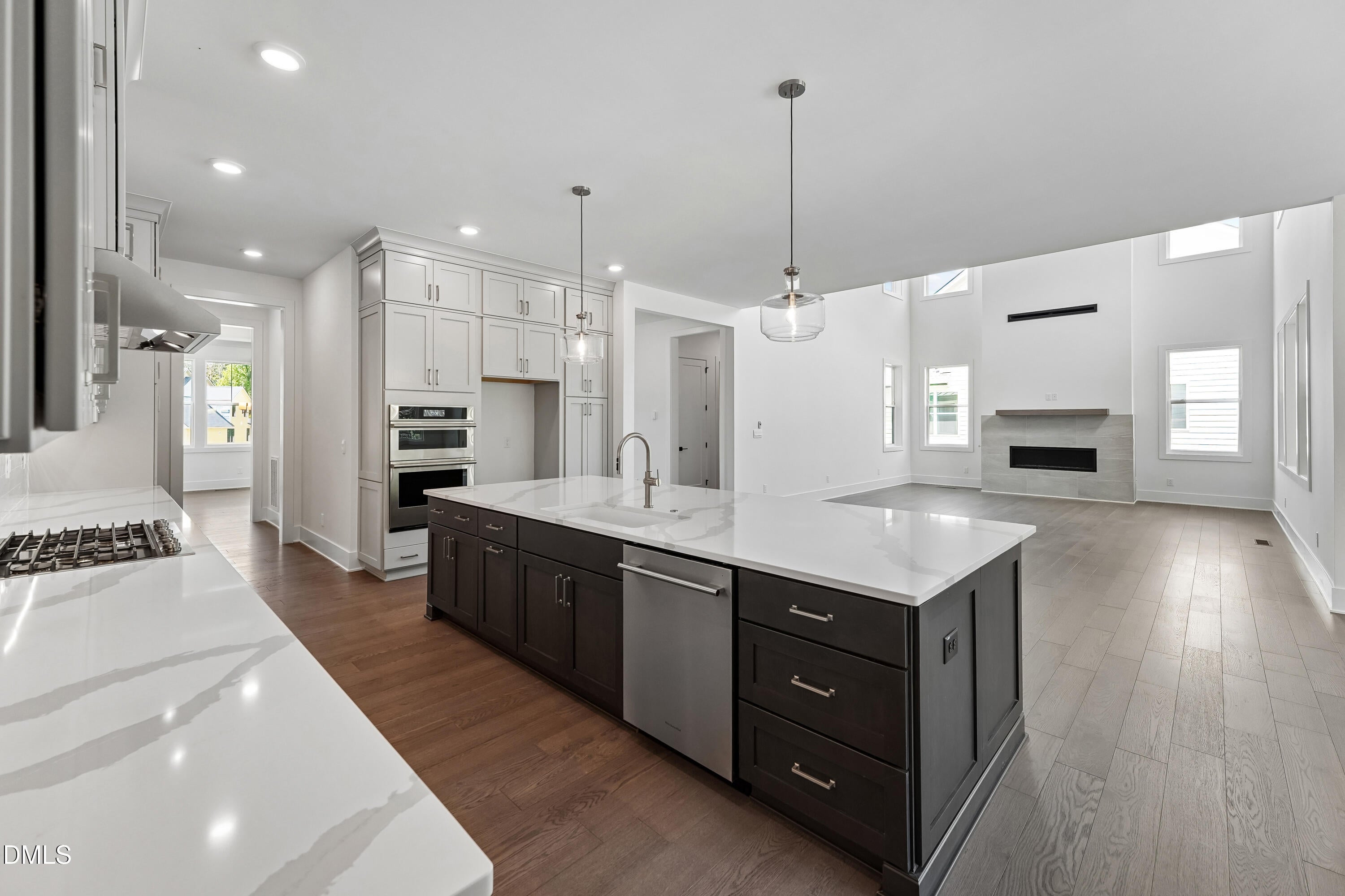 3136 Westonview Court