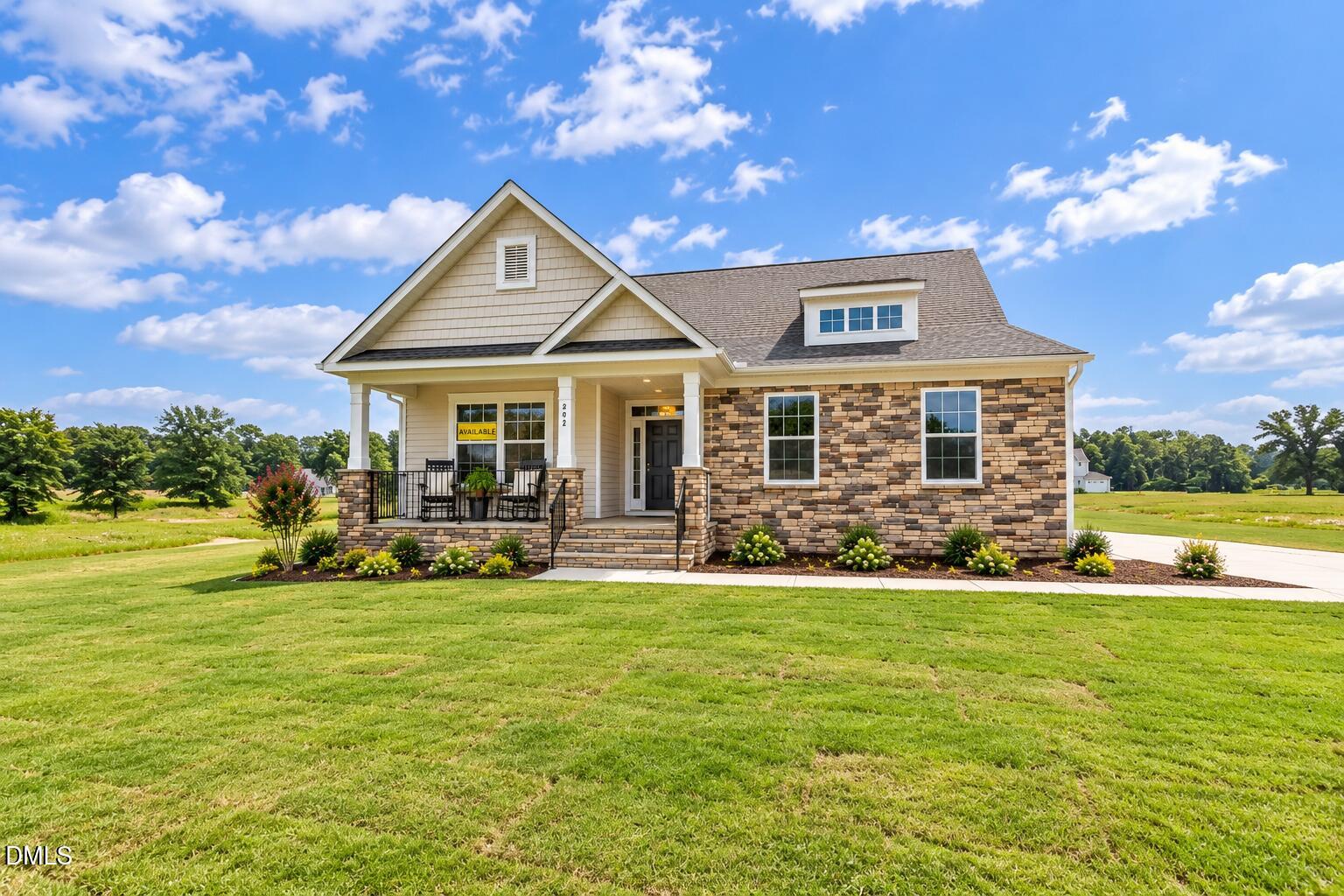 292 Weddington Way
