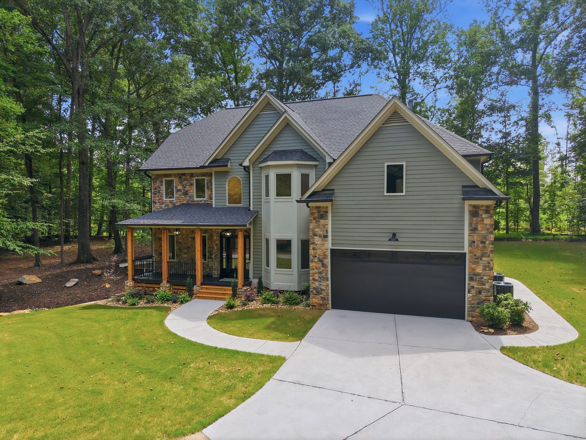 1744 Spring Lily Lane