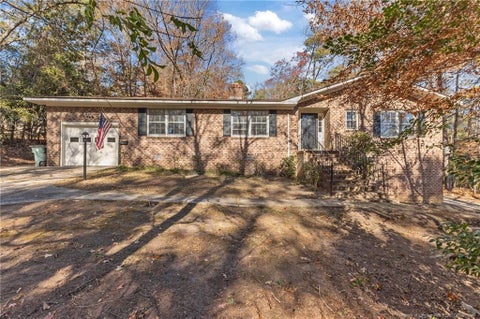 Photo of 413 & 417 Sherman Drive, Fayetteville, NC 28301 (MLS # LP750365)