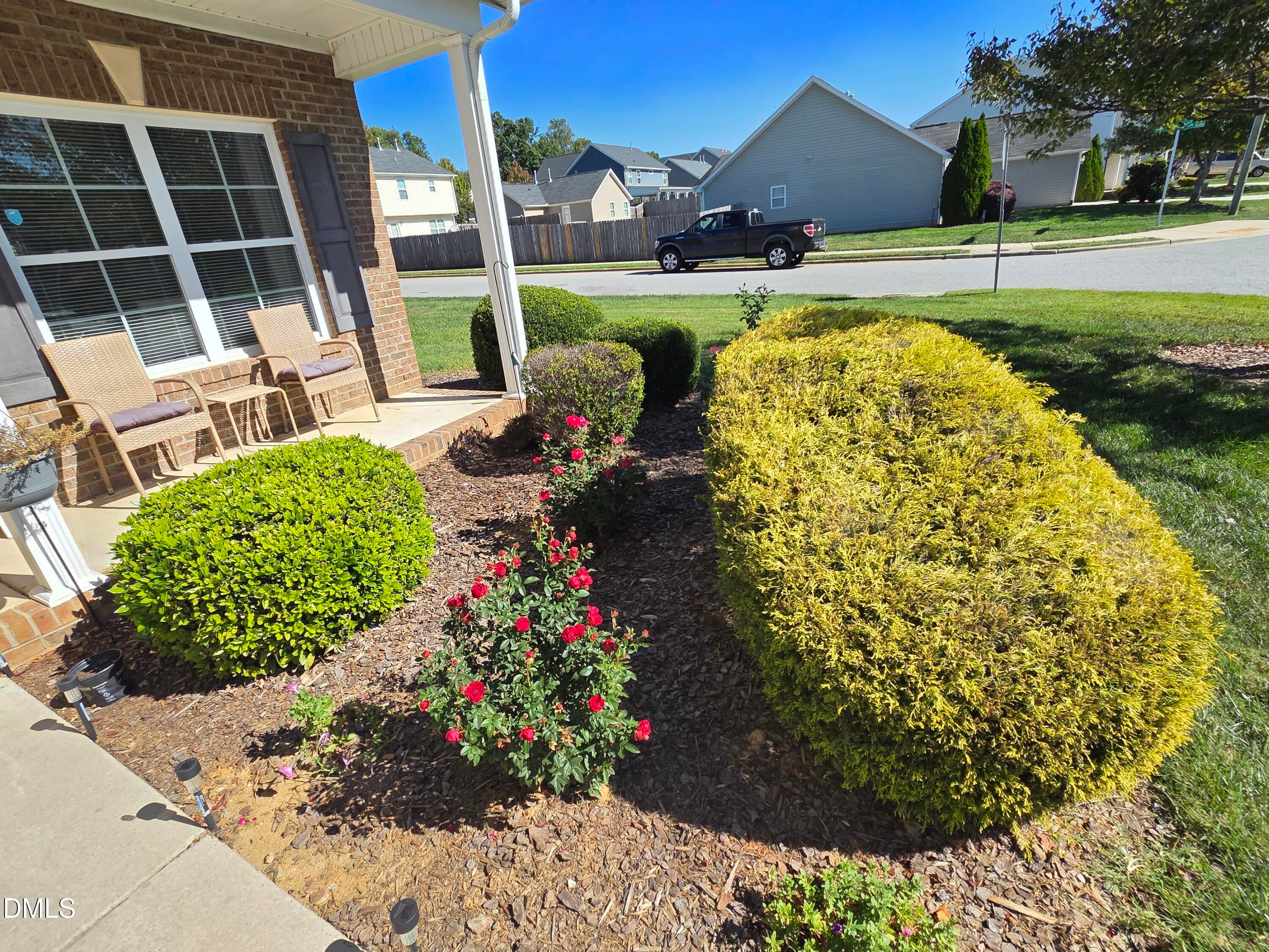 2729 Quail Oaks Drive