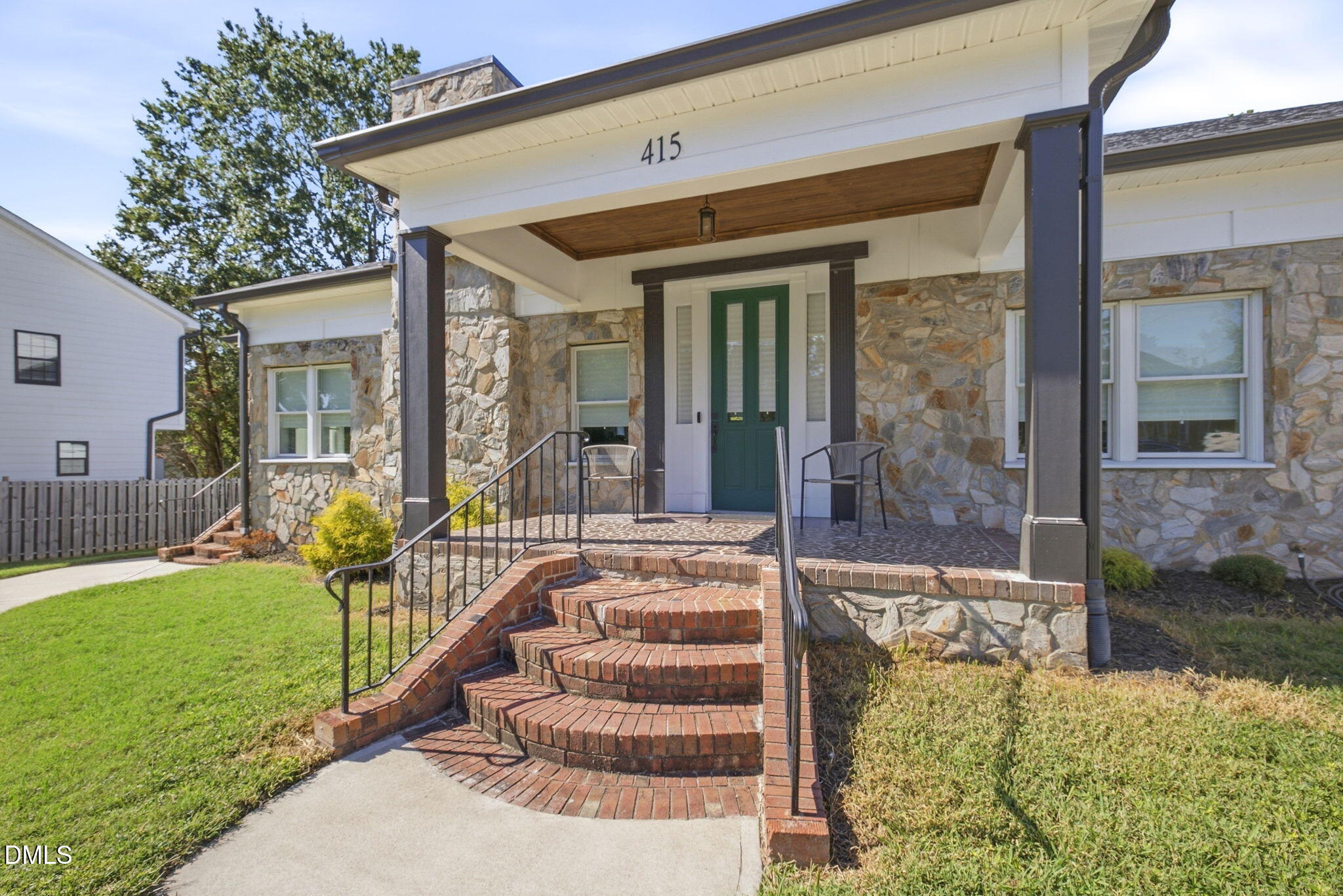 415 Cecil Street
