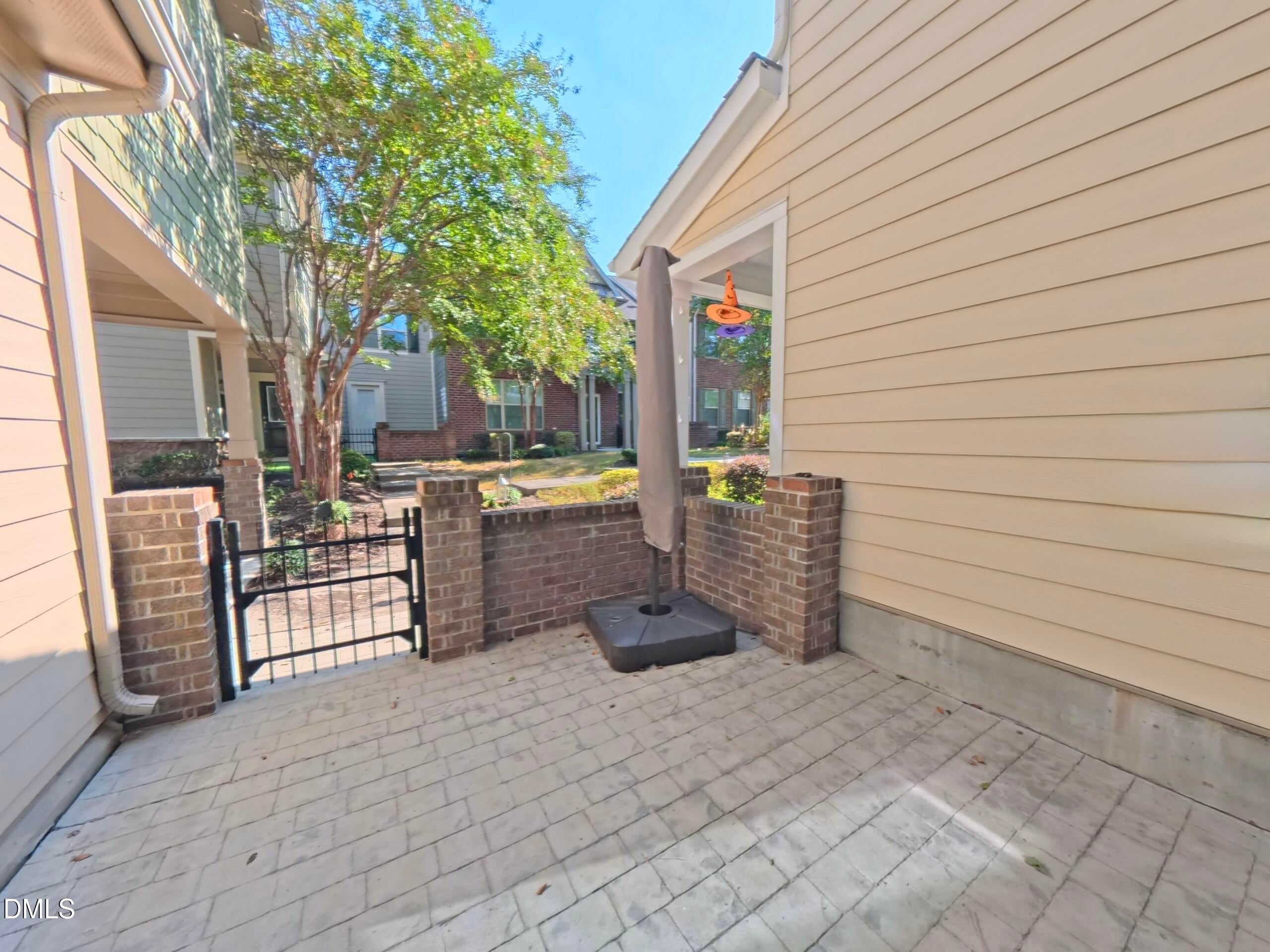 9101 Murrillo Walk