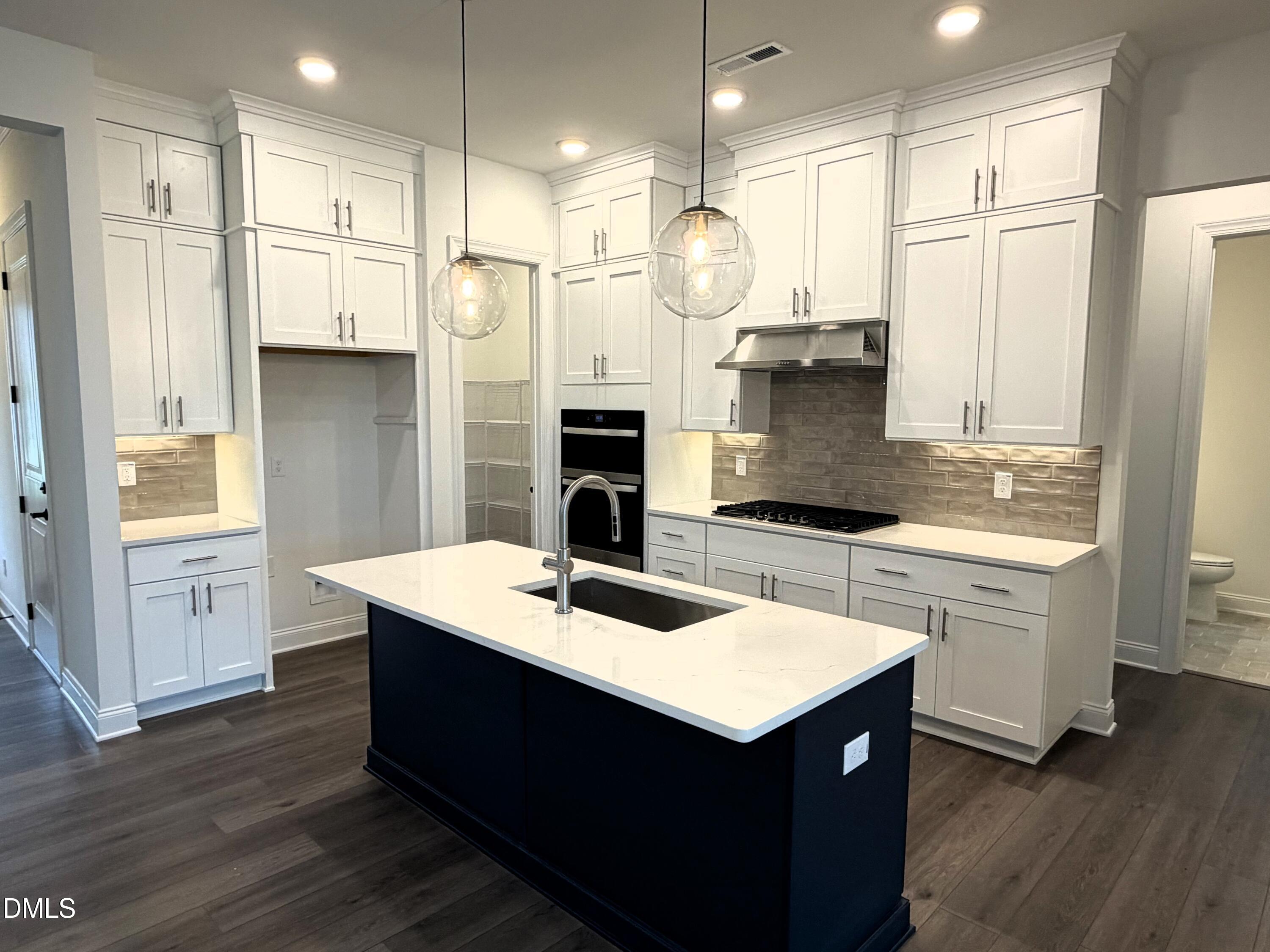 2024 Abbeyhill Drive 102