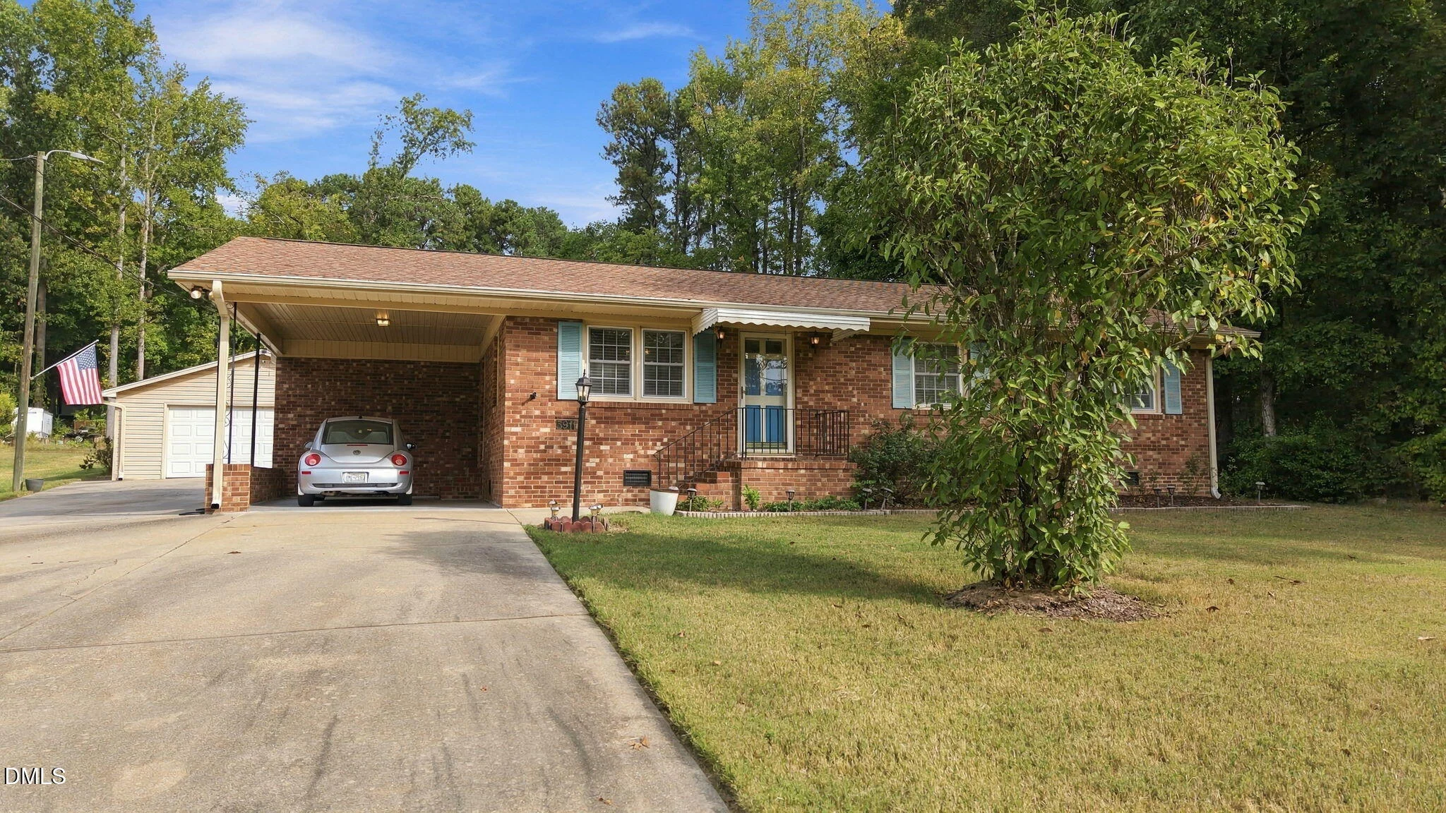 3911 Holder Road