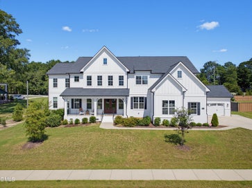 3506 Diamond Leaf Court Apex NC 27502