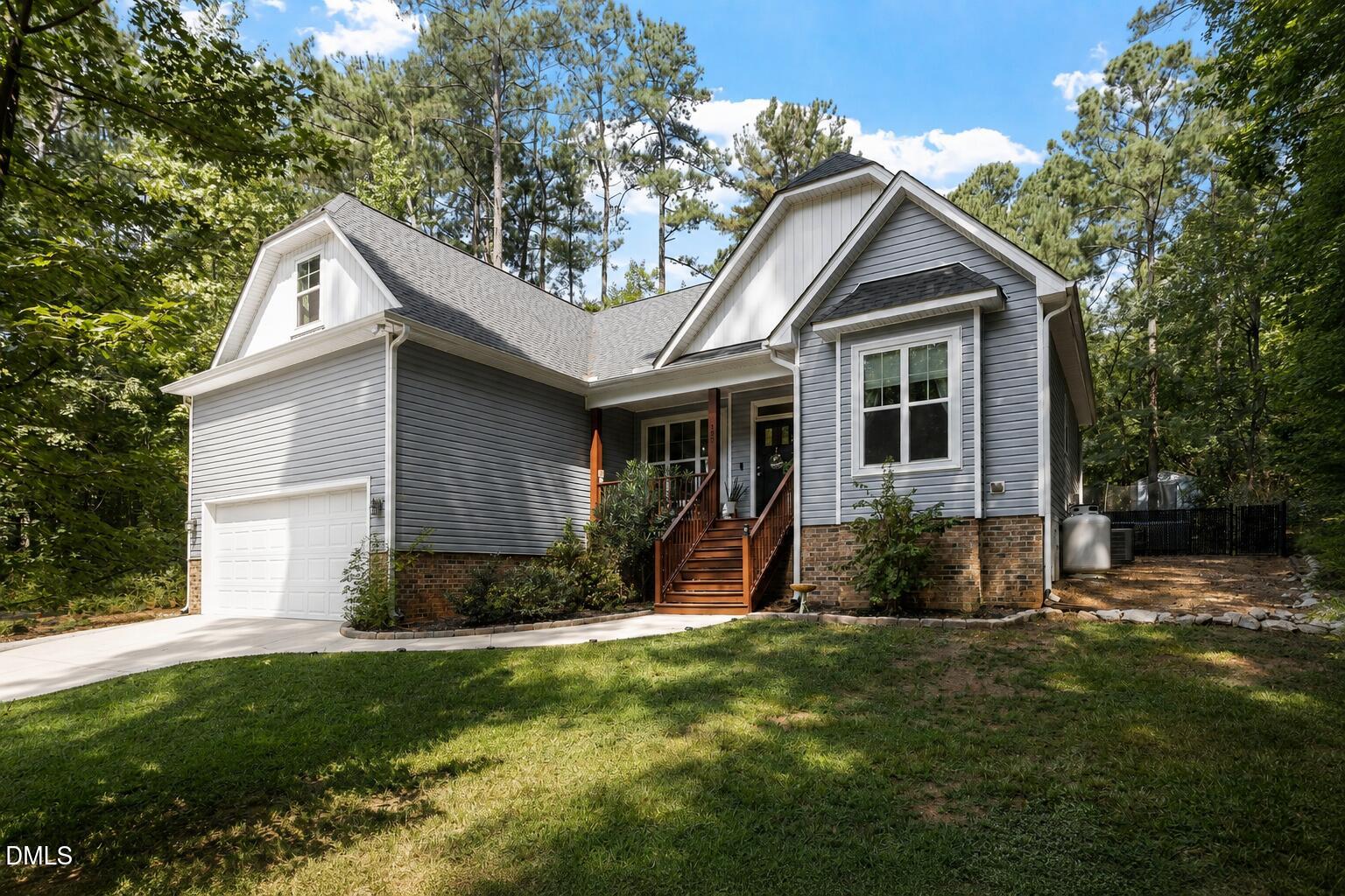 103 Horse Shoe Drive