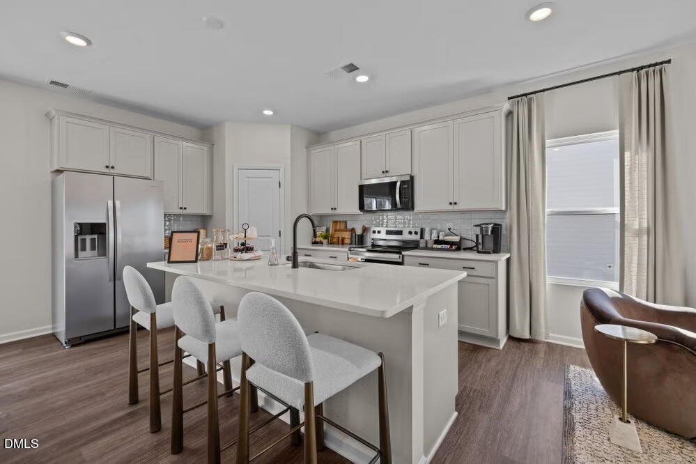 112 Rothbury Lane