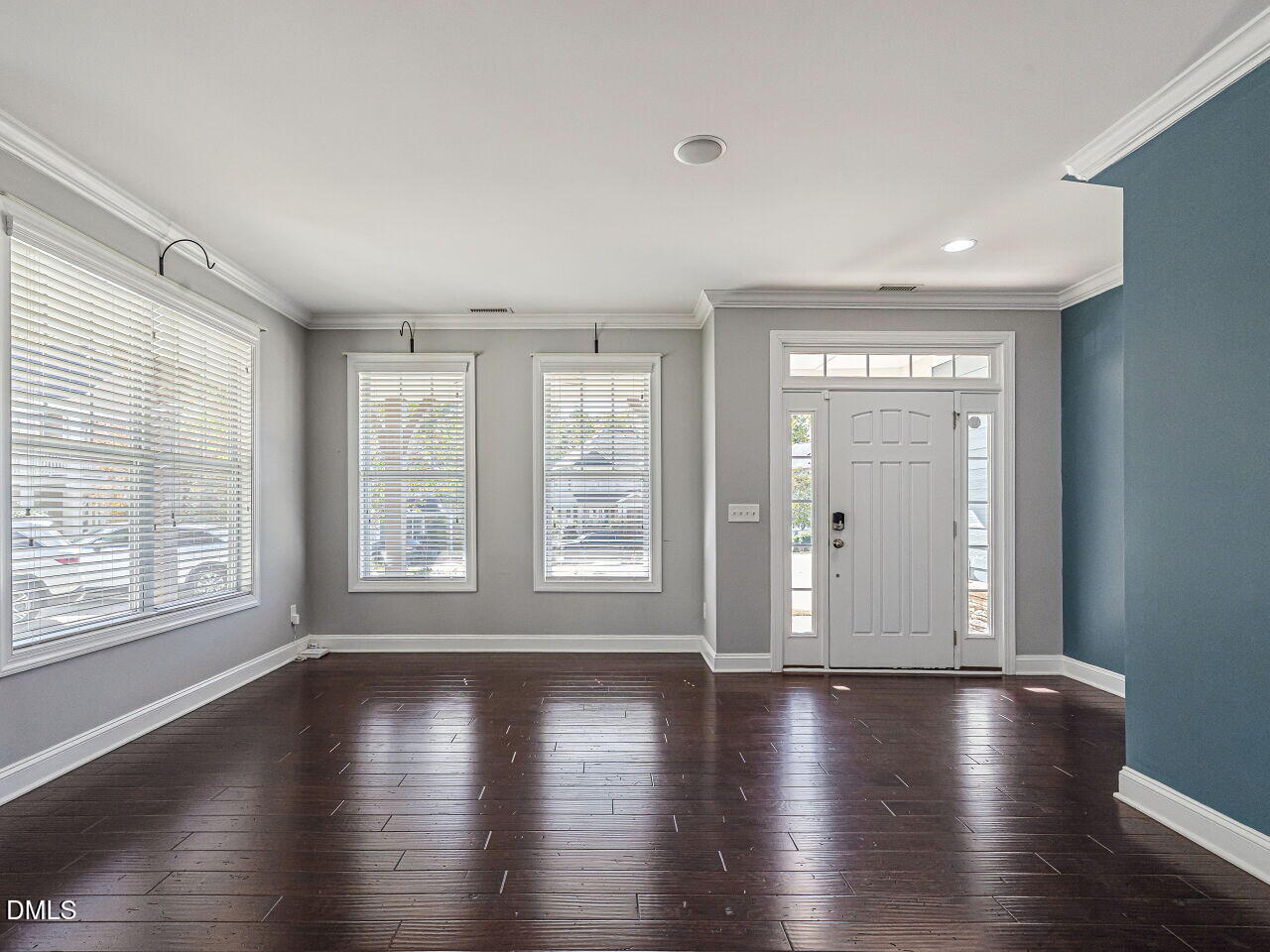 93 Woods Manor Lane