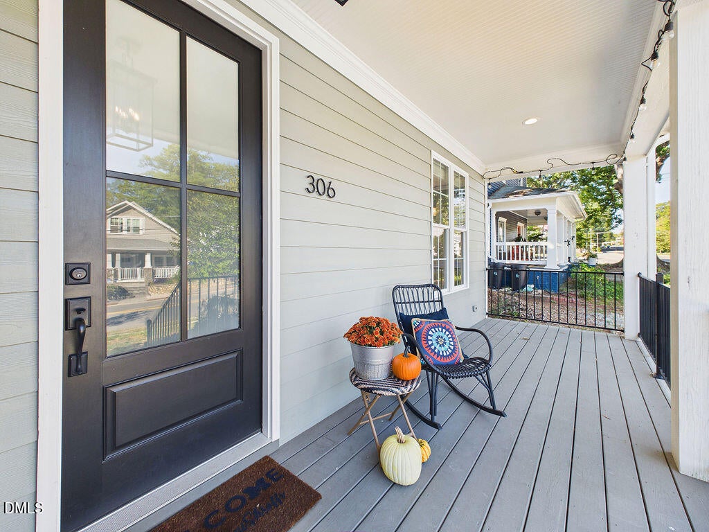 306 E Geer Street