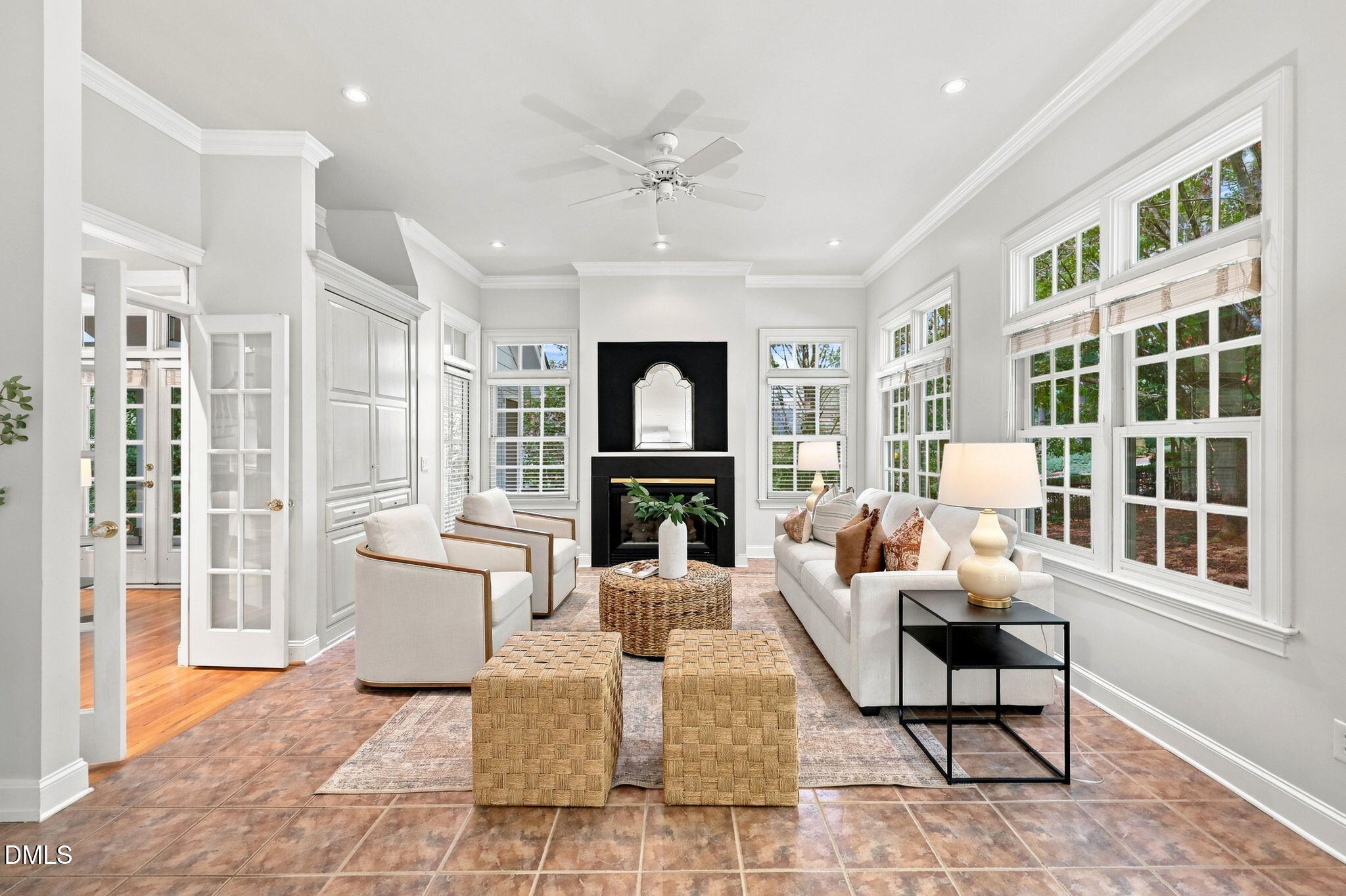 100 Sundance Place