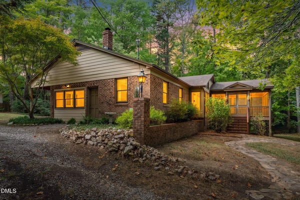 1821 PICTOU RD, RALEIGH, NC 27606 - Image ac0e3ef2cb17dd214b0be7ab04da95f5/485700599