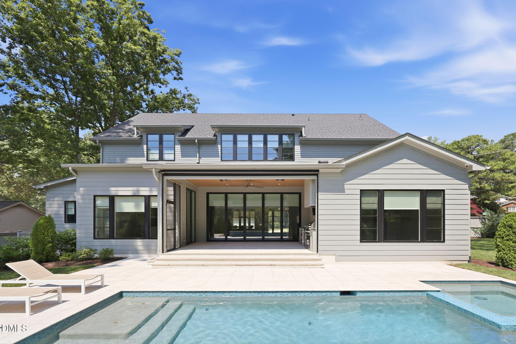 822 Pebblebrook Drive