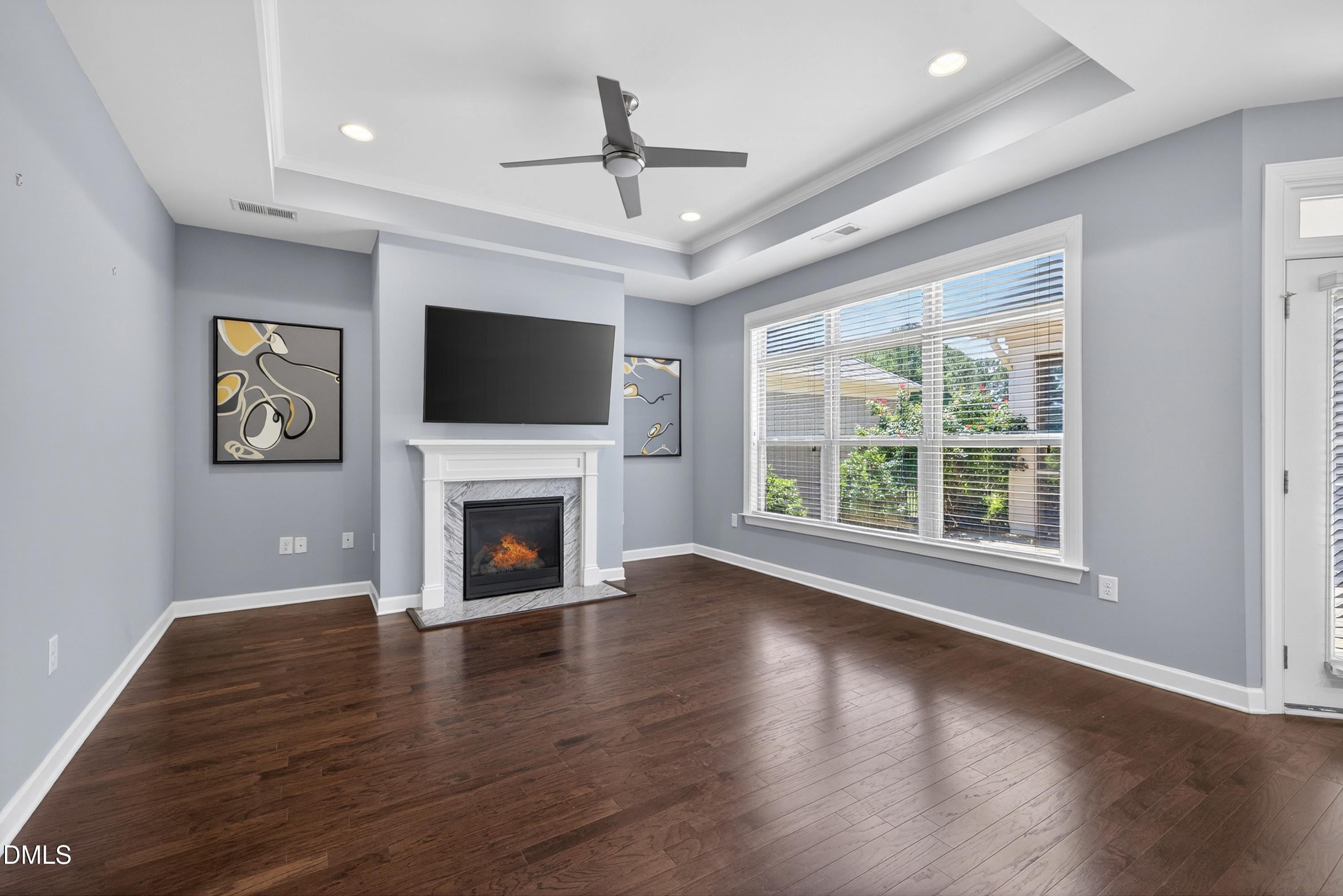 1512 Fountainview Drive