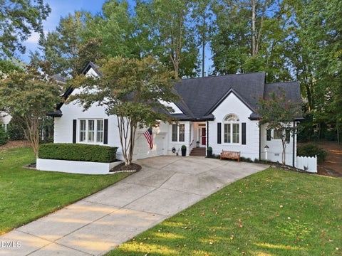 Photo of 9005 Wildwood Links, Raleigh, NC 27613 (MLS # 10190322)