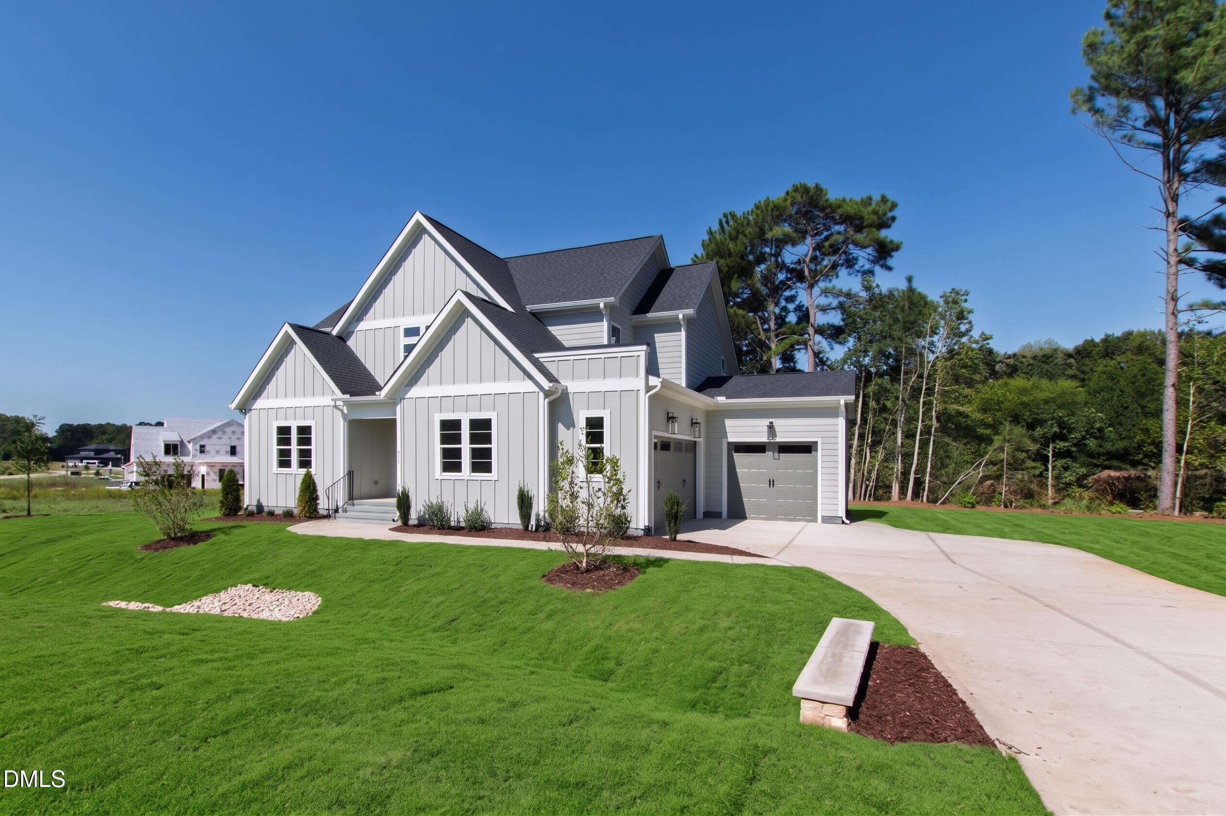 215 Broadleaf Lane