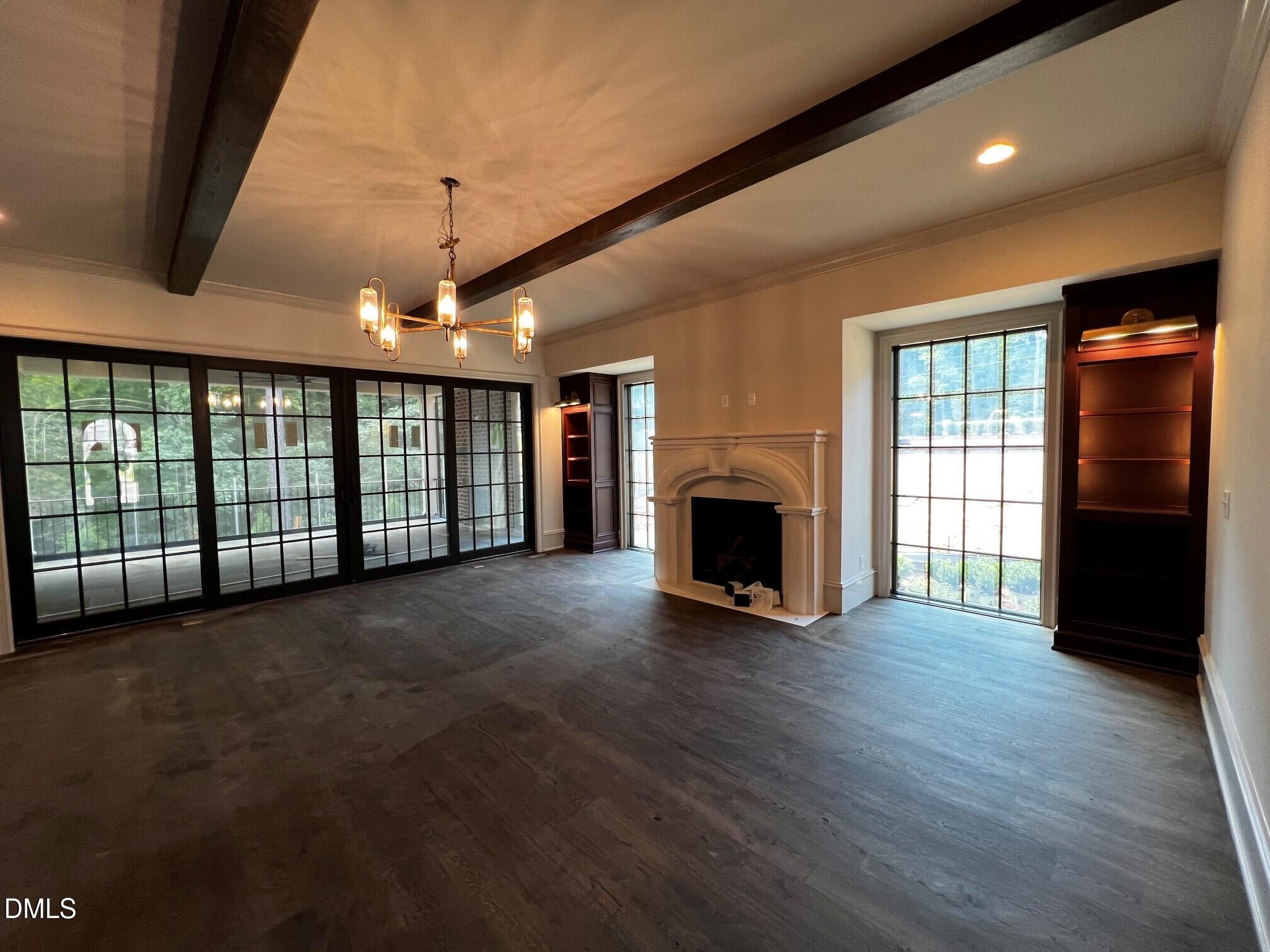 1008 Oldfourth Lane