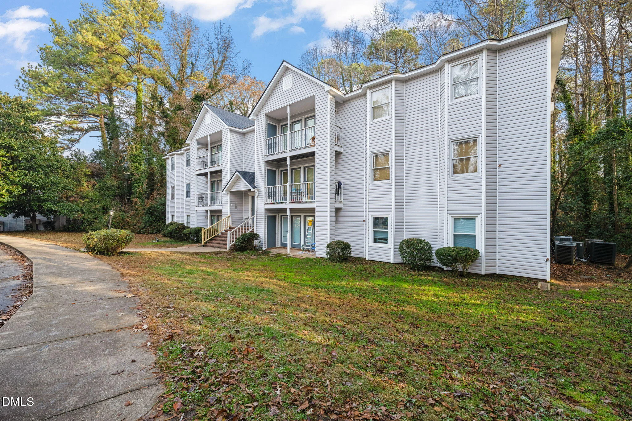 1300 Park Glen Drive Unit 102