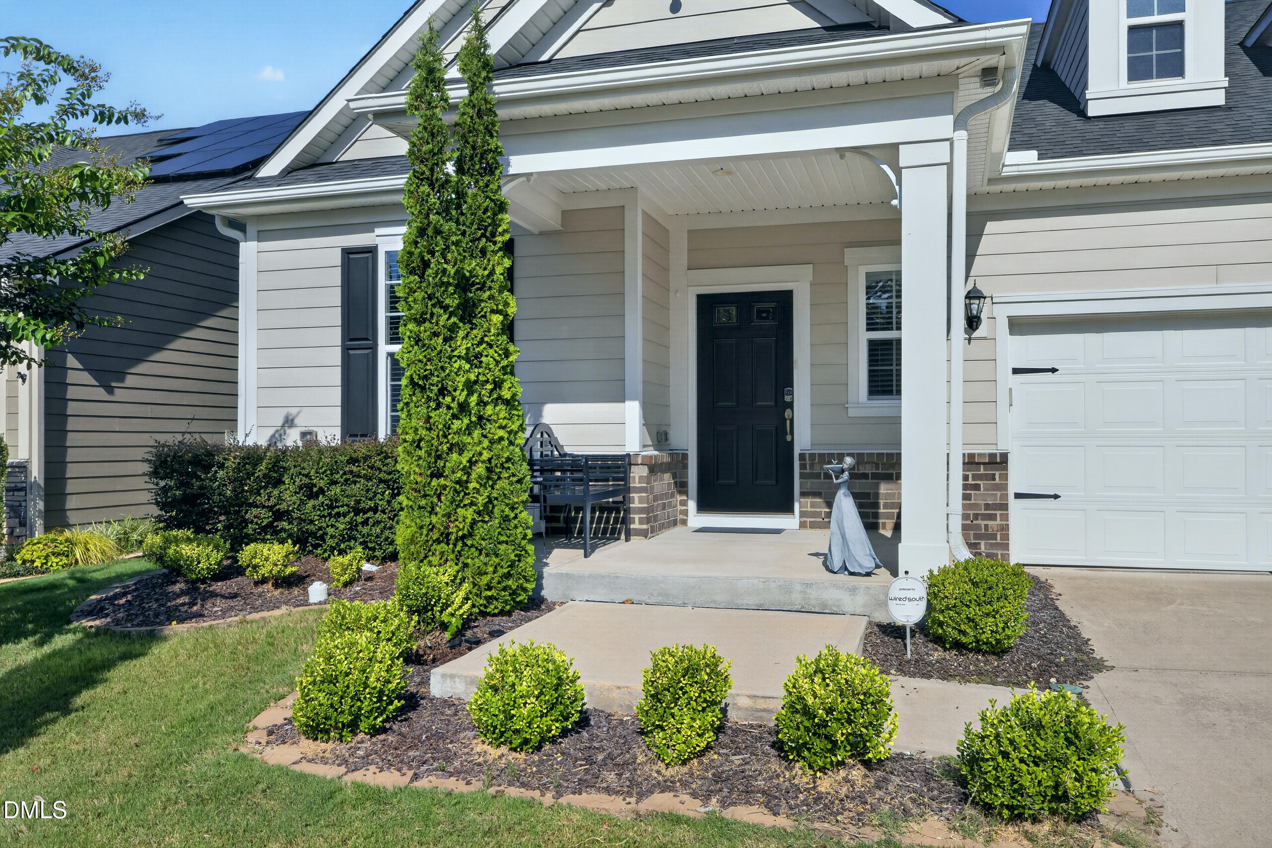 906 Narrative Lane