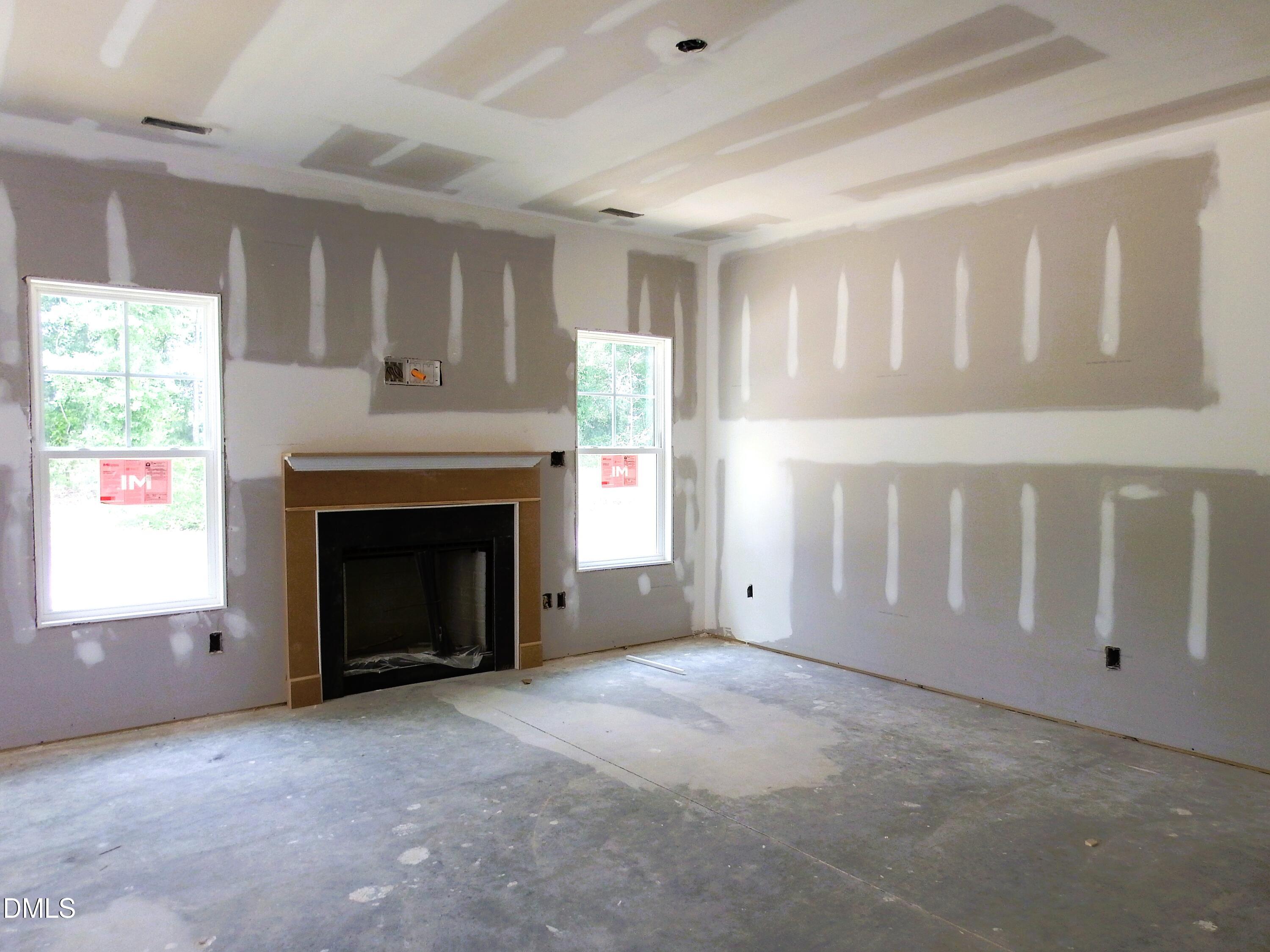 4824 Danastas Avenue (lot 32)