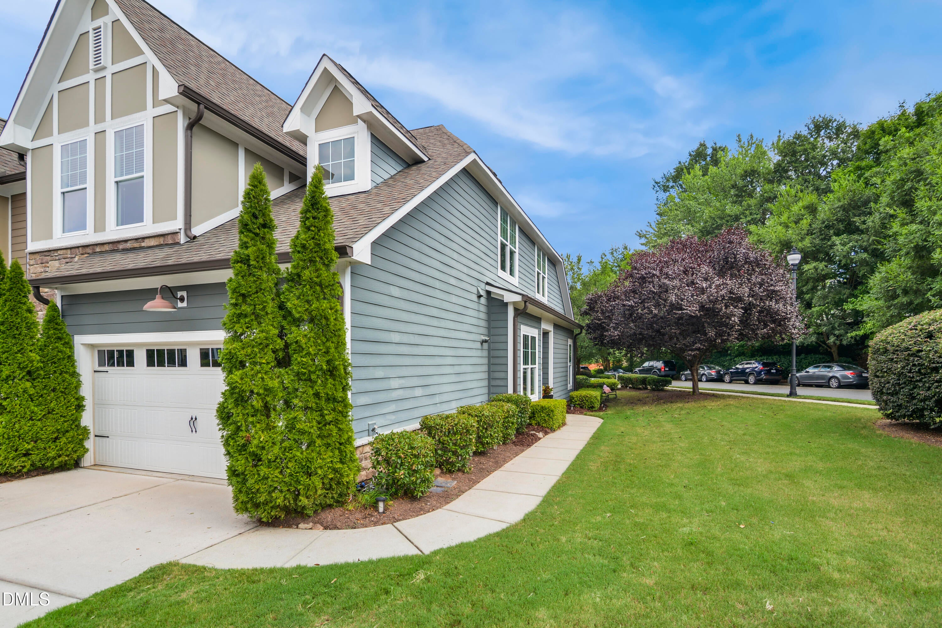 789 Fallon Grove Way