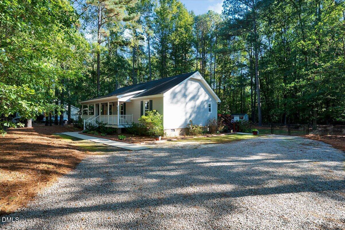 113 Plantation Road