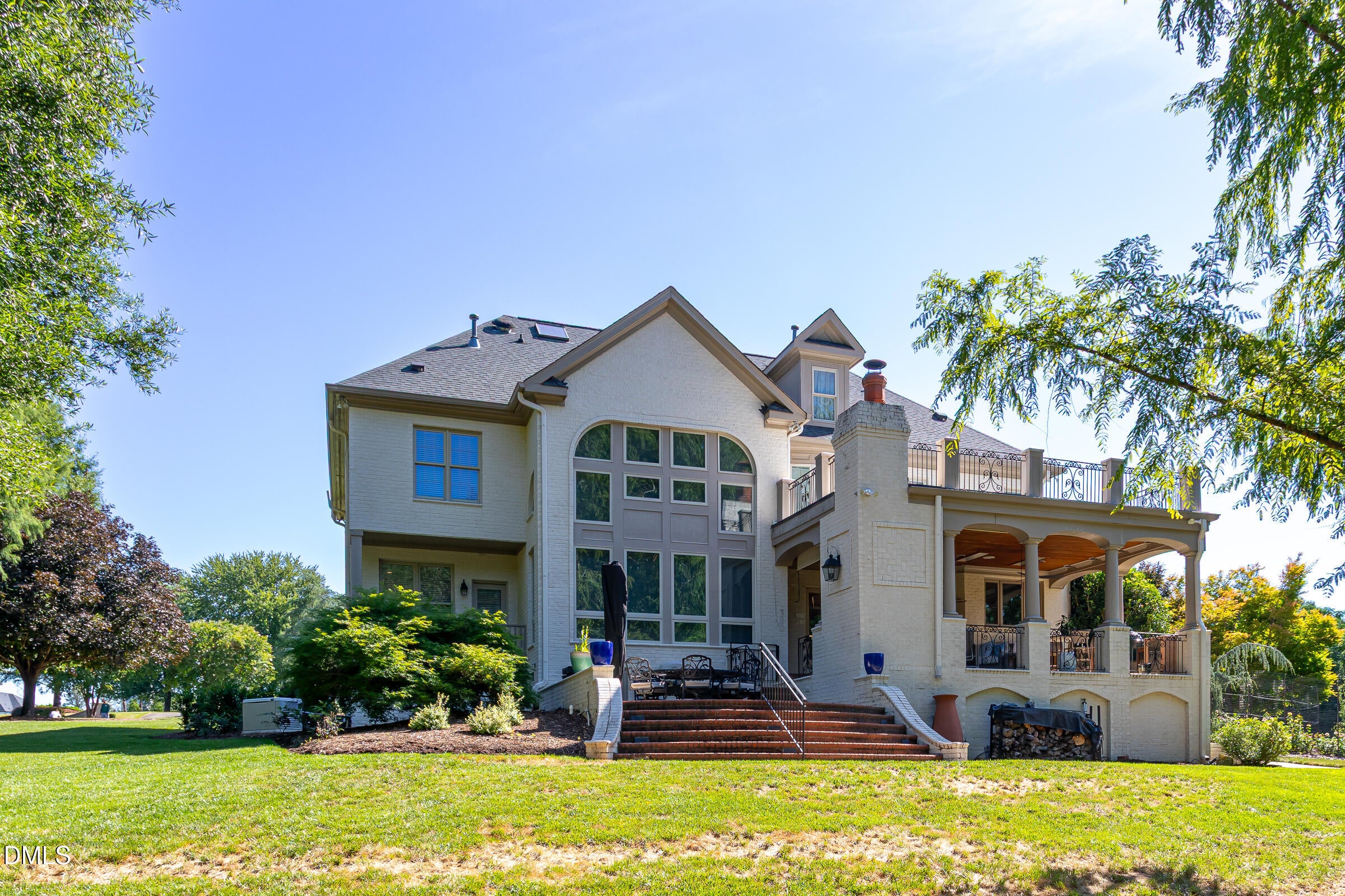 2216 Mountain High Road