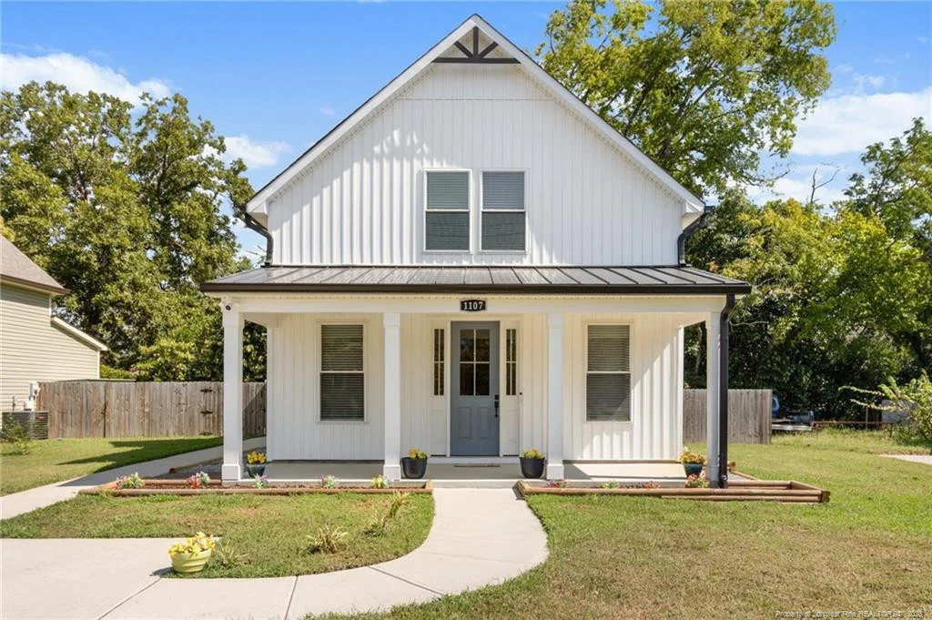 1107 Massey Street