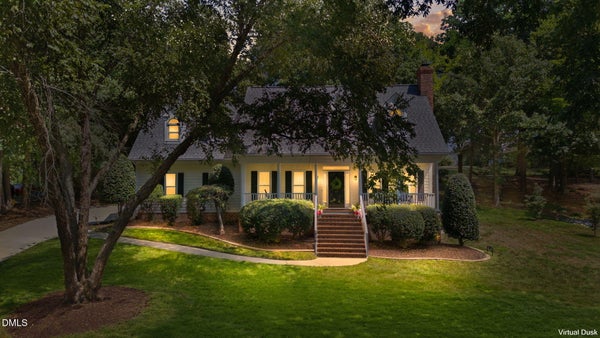 418 NEUSE RIDGE DR, CLAYTON, NC 27527 - Image afc710e074c8e34320e77a94ab2f5af5/4036307390