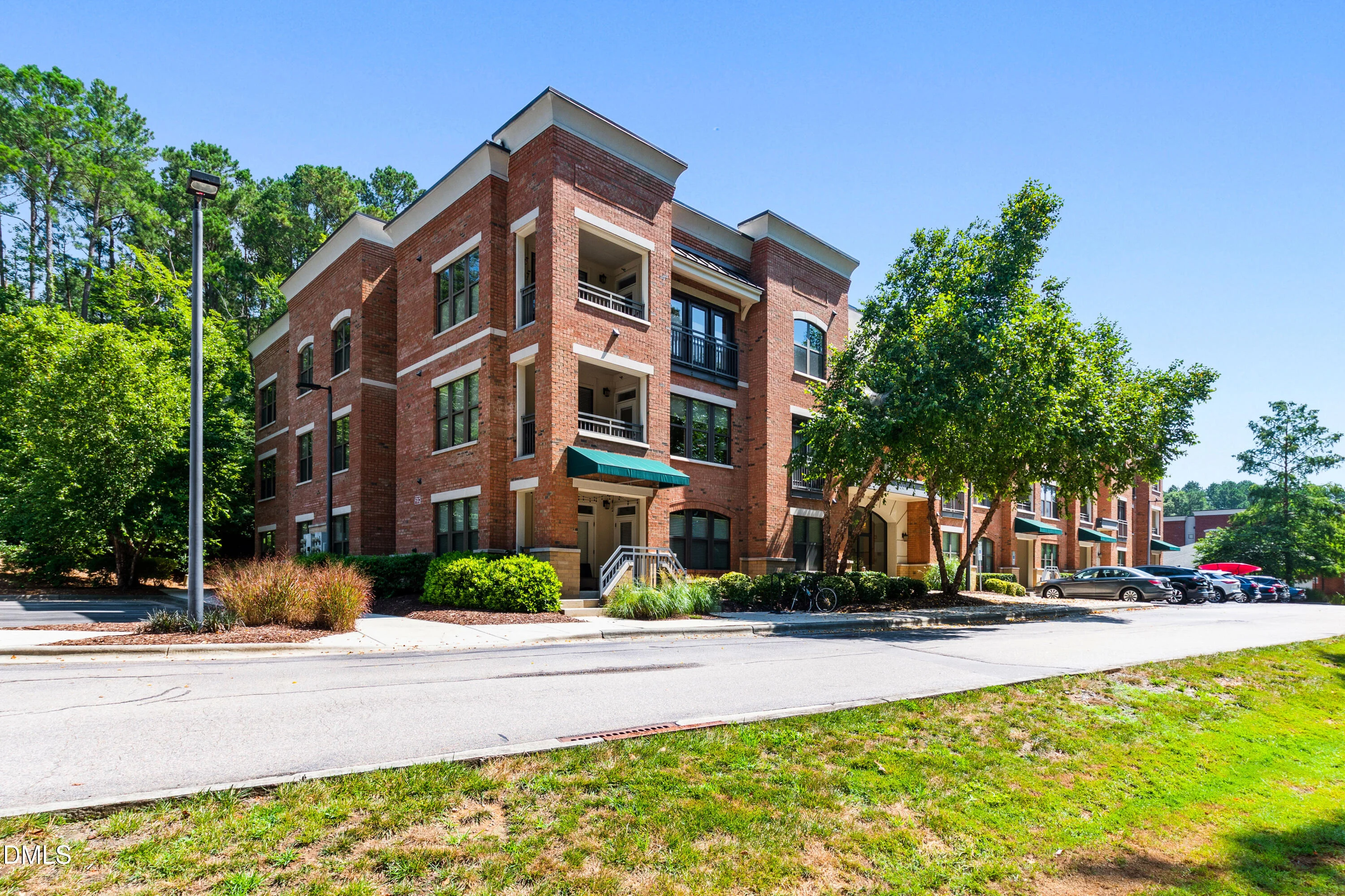 2000 Southpoint Landing Way Unit # 2208
