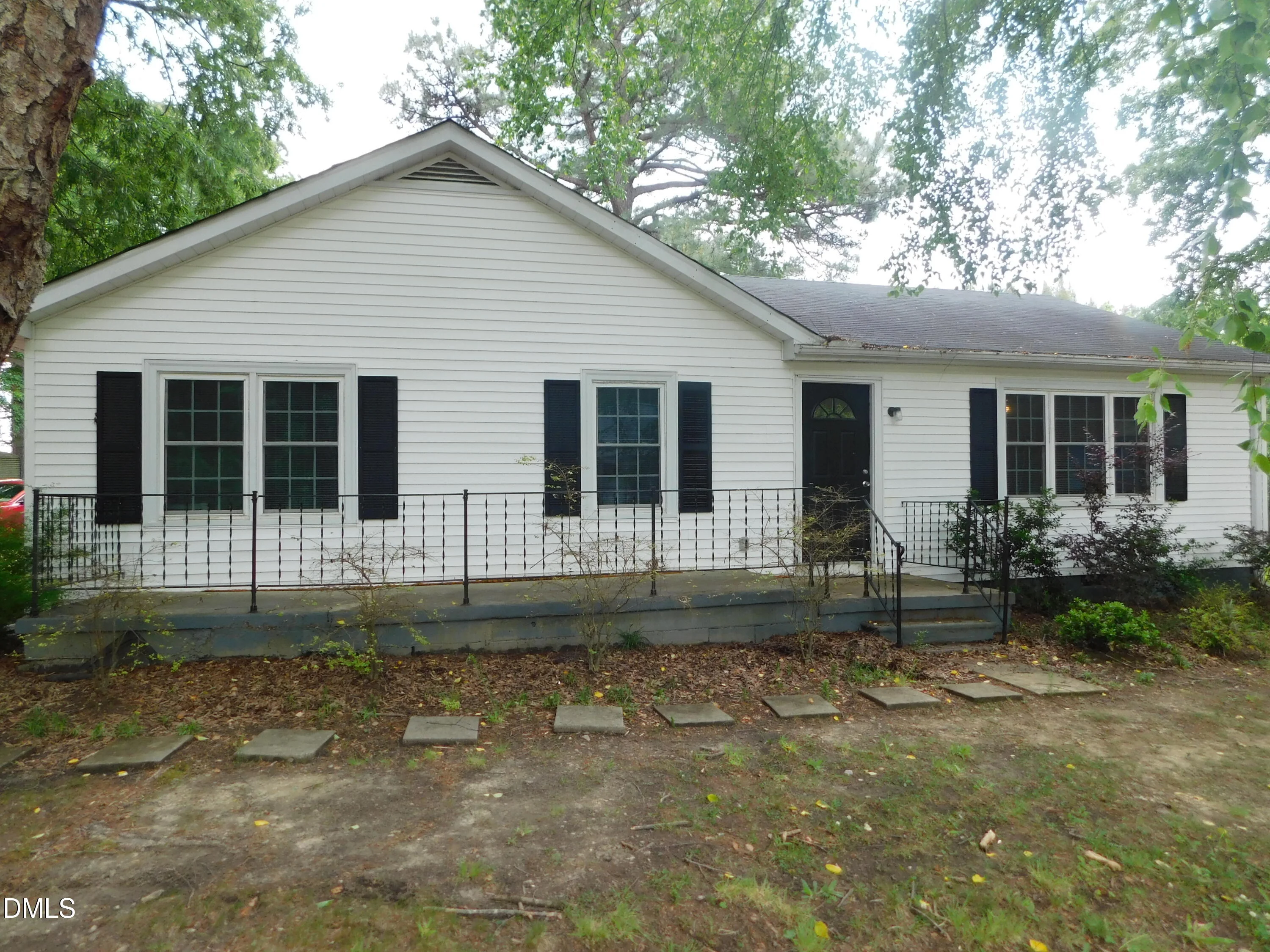 1536 Hight Street